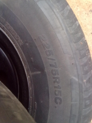 ขายกระทะบรรทุกพร้อมยางขอบ 15 นิ้ว ถอดออกจากกระบะนิสสัน นาวาร่า สภาพใหม่มาก