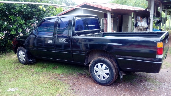 ISUZU SPACECAB, 2.5 SLX โฉม TFR (ปี91-98)