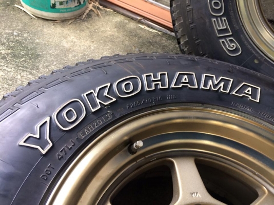 ขาย ล้อ TE37x 16x8 off 0 พร้อมยางyokohama AT-S 265/70/16 ปี13