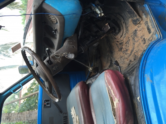 ขาย6ล้อดั้ม เครื่อง110แรง. สภาพสวยๆ. พร้อมใช้