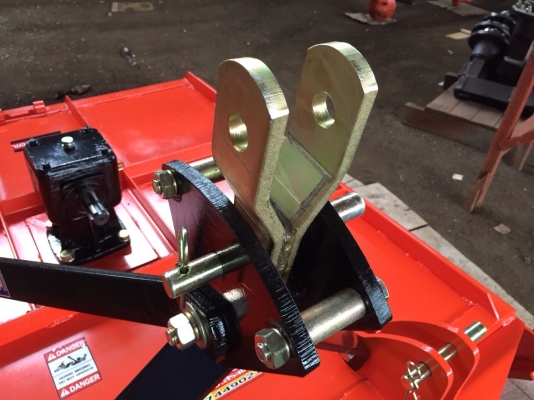 ขายเครื่องตัดหญ้า ขนาด 140 cm หัวเกียร์นอก ยอยครัชนอก สกีหนา ใบนอกชุปแข็ง ขายเครื่องตัดหญ้า ขนาด 140 cm หัวเกียร์นอก ยอยครัชนอก สกีหนา ใบนอกชุปแข็ง