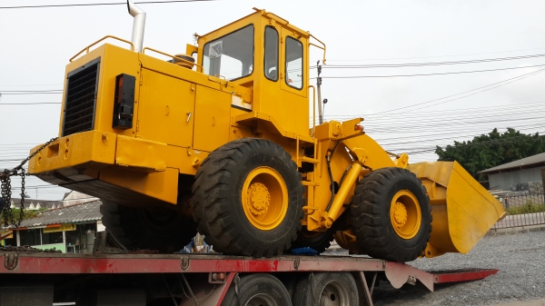 ขายรถตักล้อยาง ยี่ห้อ  Furukawa japan   รุ่น FL230-I