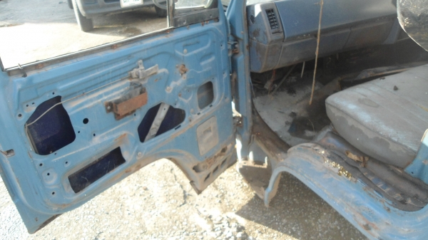 มาอีกแล้วครับของฝากนักปั้น หัวNPR อีซูซุ 115 อุปกรณ์ครบ คอนโซน สวยๆเลยครับ มาอีกแล้วครับของฝากนักปั้น หัวNPR อีซูซุ 115 อุปกรณ์ครบ คอนโซน สวยๆเลยครับ