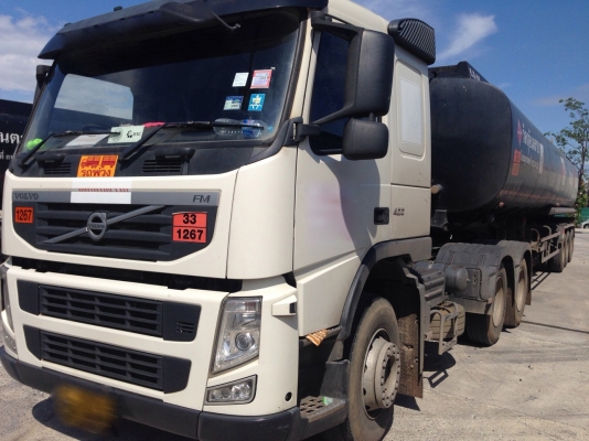 รถ VOLVO 10 ล้อ หัวลาก 400 แรงม้า. ปี 55. ( รถวิ่ง 4xx,xxx กว่า กม. ) , ( มีขาย 4 หัว. )     สนใจติดต่อ  081 - 6079515