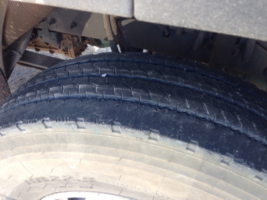 รถ VOLVO 10 ล้อ หัวลาก 400 แรงม้า. ปี 55. ( รถวิ่ง 4xx,xxx กว่า กม. ) , ( มีขาย 4 หัว. )     สนใจติดต่อ  081 - 6079515