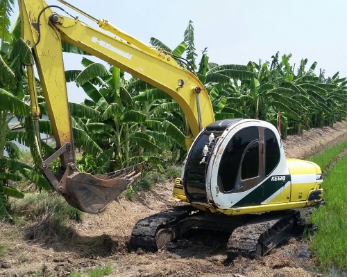 ขาย kawasaki  KE 120 by kobelco สวยๆแห้งๆ ไฟฟ้าครบทุกจุด อินวอยน์ ราคา870000 ต่อรองได้ครับ