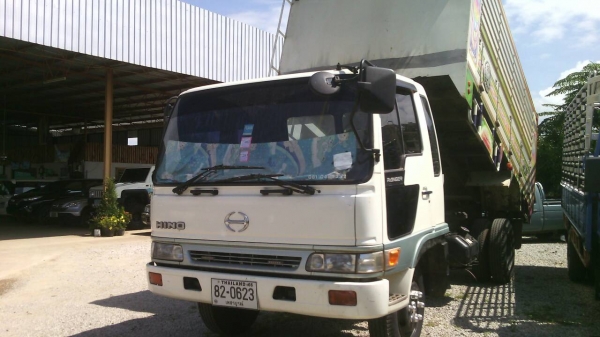 ขายด่วนรถ6ล้อดั้มเกษตรเครืองJO8Cกะบะยาว4.70เมตรยาง8,25