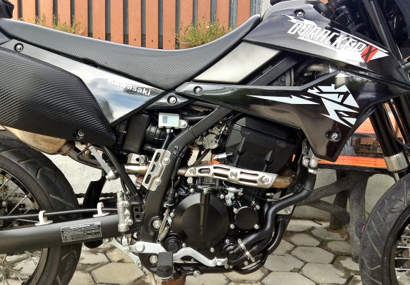 ขาย D-TrackerX 250 โฉมปี 2014 สีดำ ขาย D-TrackerX 250 โฉมปี 2014 สีดำ