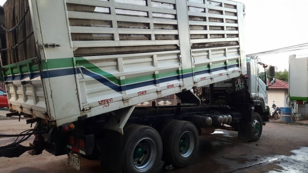 ขายรถพ่วง ดั้มแม่-ลูก ISUZU FXZ 360 ปี 52 รถสวยเดิม คัสซีสวยตลอดเส้น เครื่องเดิมไม่เคยแกะ เกียร์เดิม ยางเรเดียลเต็ม ทะเบียนพร้อมโอน