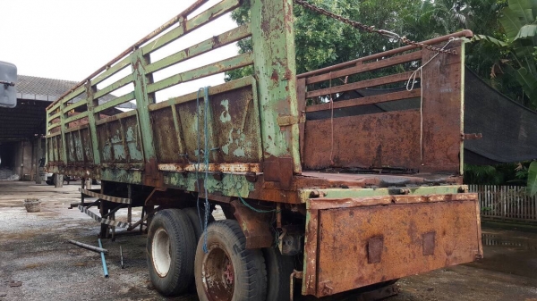 ขายตามสภาพ หางพ่วงเทนเลอร์ 2 คาน ยาว 11 เมตร เอกสารเล่มทะเบียนครบ คัสซีมีผุต้องซ่อมนะครับ