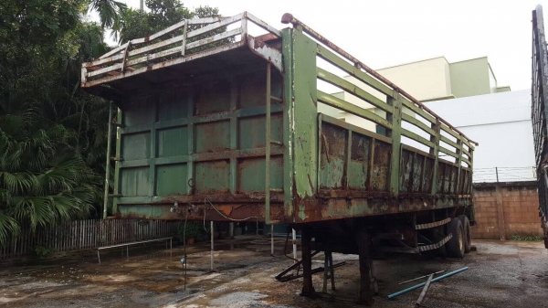 ขายตามสภาพ หางพ่วงเทนเลอร์ 2 คาน ยาว 11 เมตร เอกสารเล่มทะเบียนครบ คัสซีมีผุต้องซ่อมนะครับ