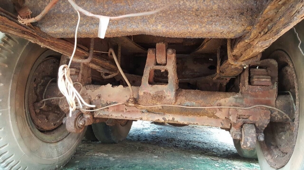 ขายตามสภาพ 10 ล้อดั้ม เพลาเดียว HINO KT925 ไม่มีเล่มทะเบียน หัวเก๋ง JCM เครื่อง EH700 168 แรงม้า เกียร์ HO คัสซีมีผุบ้าง พวงมาลัยพาวเวอร์ ราคาต่อรองได้ครับ