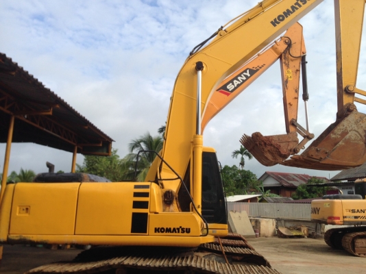 รถขุด KOMATSU PC200-6 serial 93xxx