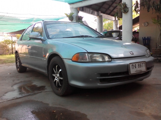 ฮอนด้า ซีวิคเตารีดปี 95 AT เครื่องเกียร์ดี แอร์เย็น กระจกไฟฟ้า 4 บาน ปรับข้างไฟฟ้า เอกสารครบ