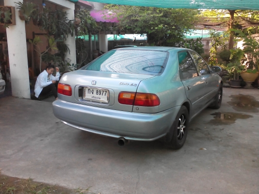 ฮอนด้า ซีวิคเตารีดปี 95 AT เครื่องเกียร์ดี แอร์เย็น กระจกไฟฟ้า 4 บาน ปรับข้างไฟฟ้า เอกสารครบ