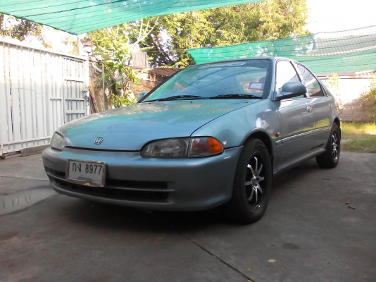 ฮอนด้า ซีวิคเตารีดปี 95 AT เครื่องเกียร์ดี แอร์เย็น กระจกไฟฟ้า 4 บาน ปรับข้างไฟฟ้า เอกสารครบ