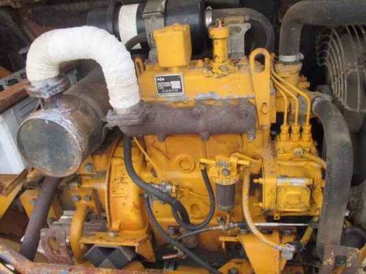 ขายรถขุดแบคโฮKOMATSU.PC20-3 เก่านอกแท้100\% เครื่องแน่น ปั๊มแรง ระบบไว แทรคเหล็ก รถพร้อมใช้งาน       มีเอกสารอินวอยครบ