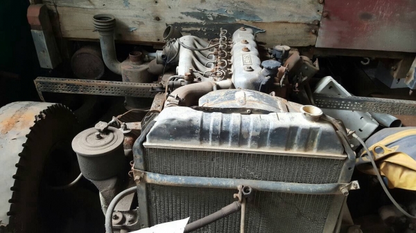 ขาย 10 ล้อเพลาเดียว ISUZU JCM ไม่มีหัวเก๋ง เครื่อง 6BD1 160 แรงม้า เกียร์ครบ ชุดเฟืองท้ายครบ พวงมาลัยพาวเวอร์ ทะเบียน ม.79 ราคาต่อรองได้