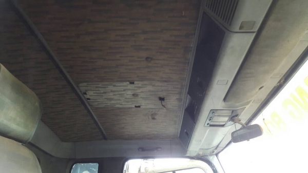 ขาย 10 ล้อเพลาเดียว HINO KT925 วางหัวสิงห์ไฮเทค เครื่อง EH700 168 แรงม้า เบรคทิฟฟี่ พาวเวอร์ คัสซีมีคราบสนิมบ้าง ทะเบียนเต็มพร้อมโอนครับ