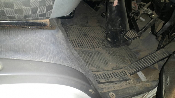 Isuzu elf มือหนึ่งออกห้าง Isuzu elf มือหนึ่งออกห้าง