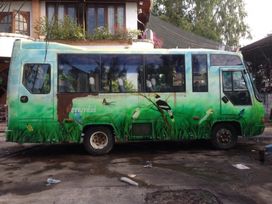 ขายรถจอดนานครับต้องเรถบัสแอร์มิตซูแคนเตอร์ เครื่อง4D34 ก็บสีรถไม่ผุแต่สีร่อน ทะเบียน ม.79 เครื่องวิ่งไป2หมื่นกว่าโลเองครับ แซสซีเหมือนใหม่ลองมาขับดูก่อนครับ ขาย 240000 บาท เอาไปทำทัวร์ได้เลยหรือรับ-ส่งนักเรียนก็แจ๋วครับ