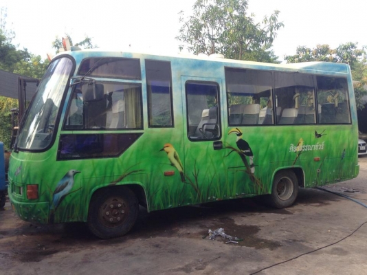 ขายรถจอดนานครับต้องเรถบัสแอร์มิตซูแคนเตอร์ เครื่อง4D34 ก็บสีรถไม่ผุแต่สีร่อน ทะเบียน ม.79 เครื่องวิ่งไป2หมื่นกว่าโลเองครับ แซสซีเหมือนใหม่ลองมาขับดูก่อนครับ ขาย 240000 บาท เอาไปทำทัวร์ได้เลยหรือรับ-ส่งนักเรียนก็แจ๋วครับ