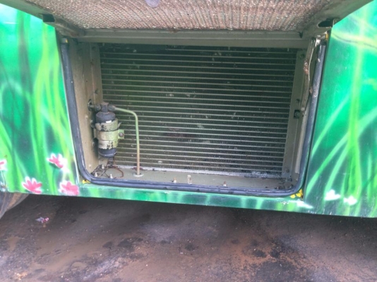 ขายรถจอดนานครับต้องเรถบัสแอร์มิตซูแคนเตอร์ เครื่อง4D34 ก็บสีรถไม่ผุแต่สีร่อน ทะเบียน ม.79 เครื่องวิ่งไป2หมื่นกว่าโลเองครับ แซสซีเหมือนใหม่ลองมาขับดูก่อนครับ ขาย 240000 บาท เอาไปทำทัวร์ได้เลยหรือรับ-ส่งนักเรียนก็แจ๋วครับ