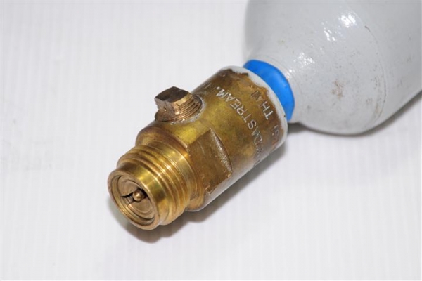 ขายถัง CO2 ขนาด 250g PETERBOROUGH ENGLAND มือ2 สภาพดี