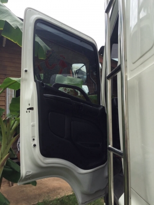 ขายดาวน์10ล้อดั้มพ์ HINO FM8JNLD เครื่อง 251แรงม้า ปี56 สนใจโทร 081-970-1072