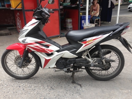 หัวฉีดCziรถเดิม ภาษีไม่ขาด เครื่องดีมาก กรุงเทพ