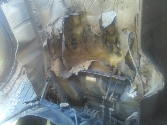 ขายราคา 445,000บ หกล้อ ฮีโน่ FD185  ดั้ม 5คิว สภาพดึเดิมสวยพร้อมใช้งาน ทะเบียนพร้อมโอน