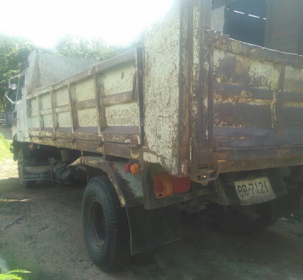 ขายราคา 445,000บ หกล้อ ฮีโน่ FD185  ดั้ม 5คิว สภาพดึเดิมสวยพร้อมใช้งาน ทะเบียนพร้อมโอน