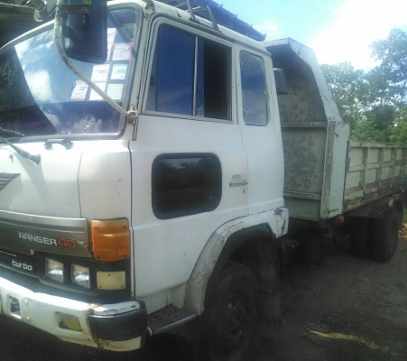 ขายราคา 445,000บ หกล้อ ฮีโน่ FD185  ดั้ม 5คิว สภาพดึเดิมสวยพร้อมใช้งาน ทะเบียนพร้อมโอน