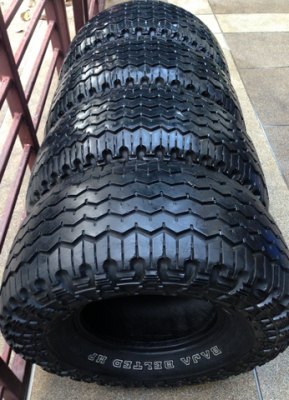 ขายยาง All Mickey thompsom 33 14.5 R15 สภาพเข้าไร่เข้าสวน ดอกเยอะ ลุยได้อีกนาน