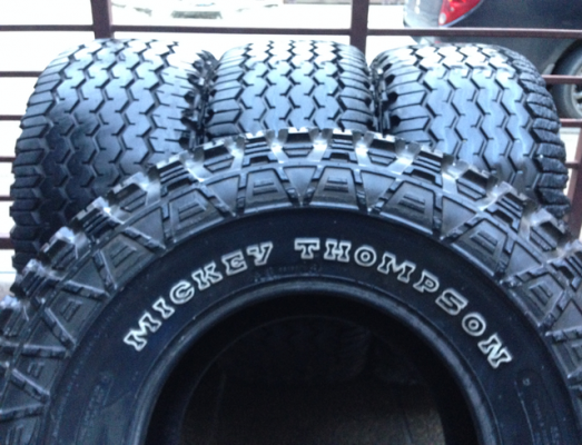 ขายยาง All Mickey thompsom 33 14.5 R15 สภาพเข้าไร่เข้าสวน ดอกเยอะ ลุยได้อีกนาน