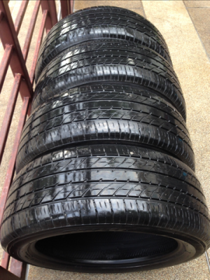 ยาง Toyo tires 235 50 18 ปี14 ดอกเยอะ พร้อมใช้งาน ยาง Toyo tires 235 50 18 ปี14 ดอกเยอะ พร้อมใช้งาน
