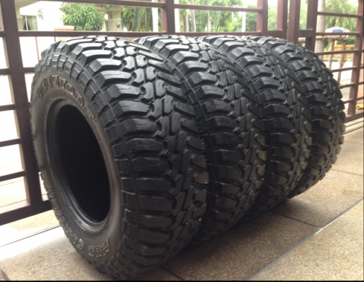 ยาง Mud Deestone 31 10.5 R15 ปี14 ดอกเต็ม ไม่มีปะ ใช้กันยาว