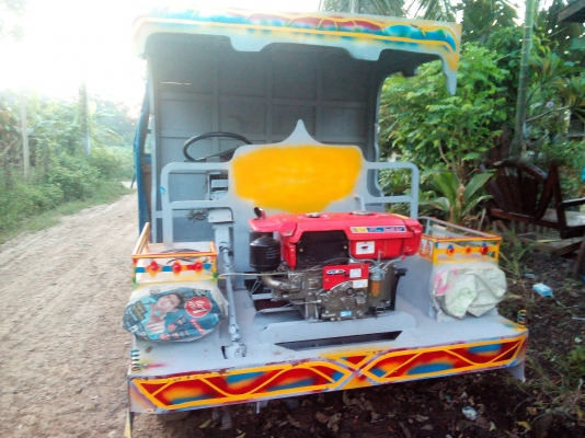 ลดสุดๆงดต่อรอง รถคุณแต๋น4ล้อกลาง ไม่มีเครื่อง เพลาลอย คัชซีใหญ่ เกียร์85บียููรกต่อใหม่ครับราคาเบาๆพร้อมใช้งานครับ