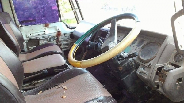 ขายดั้ม2เพลา HINO FM18 เครื่อง195แรง HO7D สภาพพร้อมใช้งาน เอกสารพร้อมโอน สนใจโทร 090-8588220คุณนะ 093-3258446คุณบิว หรือเข้าดูสินค้าอื่นๆได้ที่ www.truck.in.th/498 หรือเพจFacebook ณรงค์ ซื้อขายรถมือสอง (เว็บไซต์ส่วนตัว) หรือFacebook ตลาดรถมือสอง คุณนะ