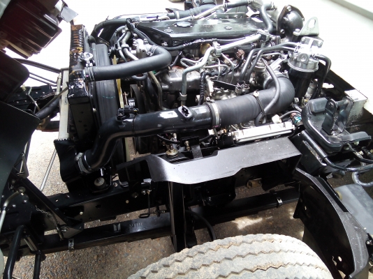 6 ล้อกลาง  *Euro.3*  ISUZU  NPR  150 แรงม้า *คอมมอนเรว*  *ยาว 4.30 ม.*  รถสวยเดิม+สวยจริง+พร้อมใช้งาน * รถห้างแท้ * มีเล่มพร้อม *