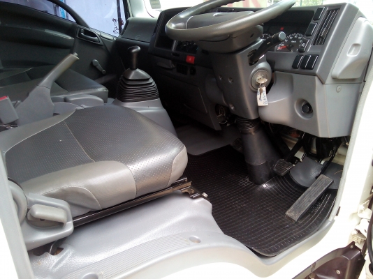 6 ล้อกลาง  *Euro.3*  ISUZU  NPR  150 แรงม้า *คอมมอนเรว*  *ยาว 4.30 ม.*  รถสวยเดิม+สวยจริง+พร้อมใช้งาน * รถห้างแท้ * มีเล่มพร้อม *