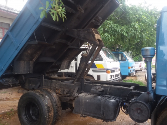 ขายดั้ม 6 ล้อ ISUZU KS12 สวยๆ (เครื่อง4BD1ฝาดำ)รถห้างแท้ พวงมาลัยพาวเวอร์ ยกหัวได้ เฟืองท้ายใหญ่Fแล้ว ยาง 8.25 กระบอกดั้มใหญ่ยิงหน้า รถวิ่งดีขับดี พร้อมโอนทั่วไทย ขายดั้ม 6 ล้อ ISUZU KS12 สวยๆ (เครื่อง4BD1ฝาดำ)รถห้างแท้ พวงมาลัยพาวเวอร์ ยกหัวได้ เฟืองท้ายใหญ่Fแล้ว ยาง 8.25 กระบอกดั้มใหญ่ยิงหน้า รถวิ่งดีขับดี พร้อมโอนทั่วไทย