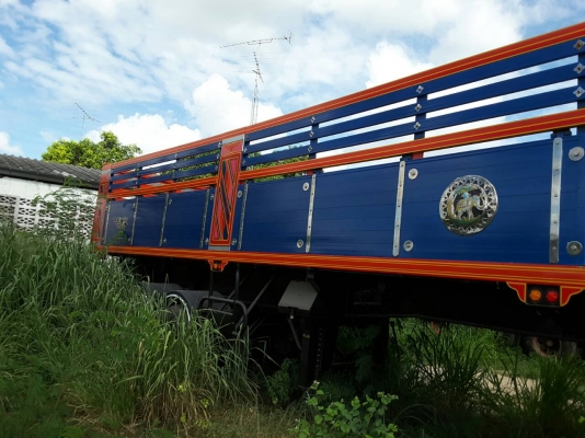 ลูกพ่วงเซมิดั๊ม/ อู่เปี๊ยกบ้านโปง/ สามเพลาแท้/ ถุงลม/ ล้อยก