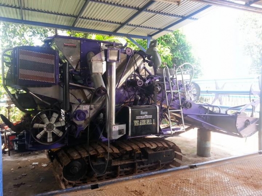 ขายรถเกี่ยวข้าว เกษตรพัฒนา รุ่นช้างน้อยจ้าวพลัง อุ้ม1.5ตัน เครื่องHINO WO6D สภาพพร้อมใช้งาน สนใจโทร 090-8588220คุณนะ 093-3258446คุณบิว หรือเข้าดูสินค้าอื่นๆได้ที่ www.truck.in.th/498 หรือเพจFacebook ณรงค์ ซื้อขายรถมือสอง (เว็บไซต์ส่วนตัว) หรือFacebook ตลา ขายรถเกี่ยวข้าว เกษตรพัฒนา รุ่นช้างน้อยจ้าวพลัง อุ้ม1.5ตัน เครื่องHINO WO6D สภาพพร้อมใช้งาน สนใจโทร 090-8588220คุณนะ 093-3258446คุณบิว หรือเข้าดูสินค้าอื่นๆได้ที่ www.truck.in.th/498 หรือเพจFacebook ณรงค์ ซื้อขายรถมือสอง (เว็บไซต์ส่วนตัว) หรือFacebook ตลา