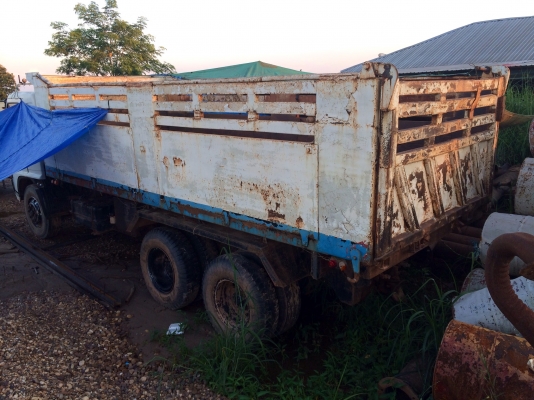 ขายด่วน รถสิบล้อดั้มพ์พ่วง แม่ลูก  hino meg 260  พร้อมใช้งาน ถ้าทำขายเก็บเล็กน้อย