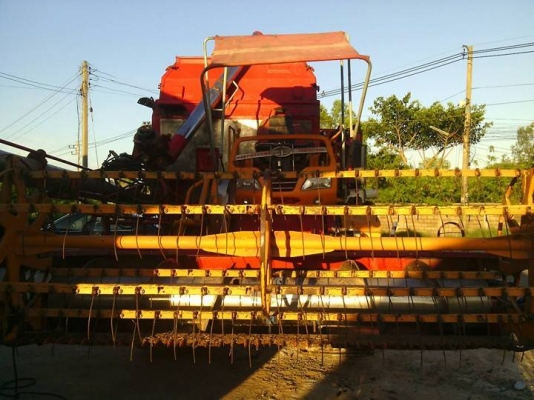 ขายรถเกี่ยวข้าว ศักดิ์พัฒนา BIG37 เครื่อง210เทอร์โบ ตัวเดิน10 ปั้มไดกิ้น สภาพพร้อมใช้งาน สนใจโทร 090-8588220คุณนะ 093-3258446คุณบิว หรือเข้าดูสินค้าอื่นๆได้ที่ www.truck.in.th/498 หรือเพจFacebook ณรงค์ ซื้อขายรถมือสอง (เว็บไซต์ส่วนตัว) หรือFacebook ตลาดรถ