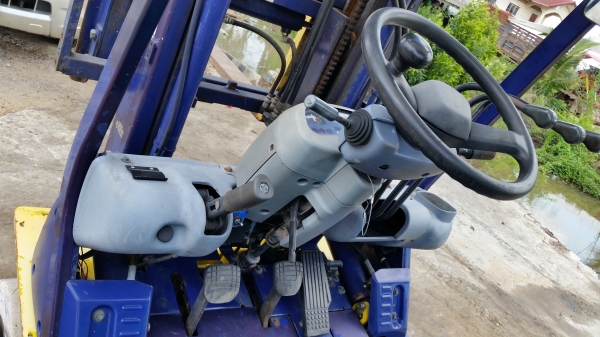 ขายด่วนรถยกKOMATSU FG15-16ยก1.5ตันเสาสูง3เมตรเกียออโต้งาสไลย์รถนอกนำเข้ายังไม่เคยใช้งานในเมืองไทยเลย=รุ่นใหม่ขายถูกๆๆ