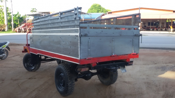 อีแต๋น เครื่องยันมาร์ ราคา65000บาทโทร0813655997อำพร พาเจริญ อยู่ อ คลองขลุง จ กำแพงเพชร ราคานี้ยังต่อลองได้อีกนะครับ