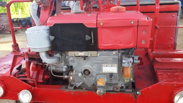 อีแต๋น เครื่องยันมาร์ ราคา65000บาทโทร0813655997อำพร พาเจริญ อยู่ อ คลองขลุง จ กำแพงเพชร ราคานี้ยังต่อลองได้อีกนะครับ