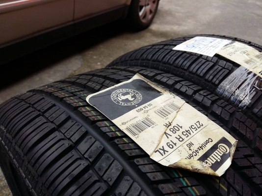 ขายยาง CONTINENTAL Conti4X4Contact NO 275/45R19